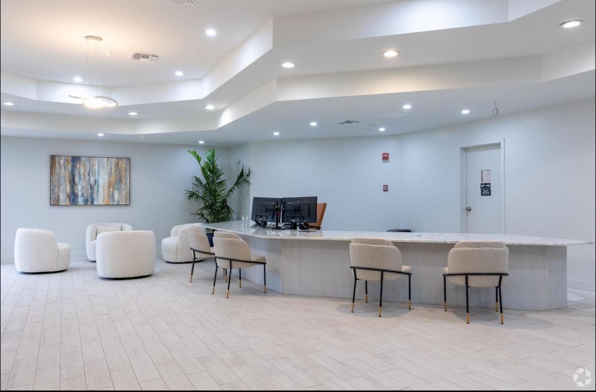 The Irlo Hotel Kissimmee Buitenkant foto